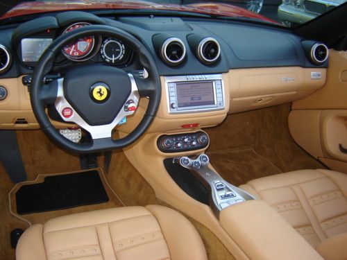 2010 Ferrari California Base Convertible 2-Door 4.3L, image 23
