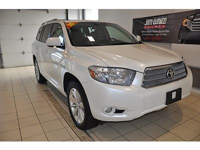 Limited 3.3l navigation 1 owner trade sunroof moonroof heated leather 3rd row cd