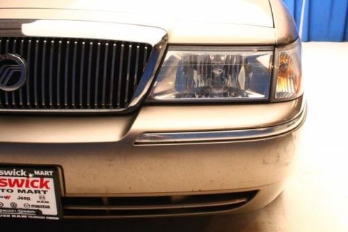 4dr Sdn 4.6L CD 4-Speed A/T 4-Wheel ABS 4-Wheel Disc Brakes 8 Cylinder Engine, US $3,990.00, image 16