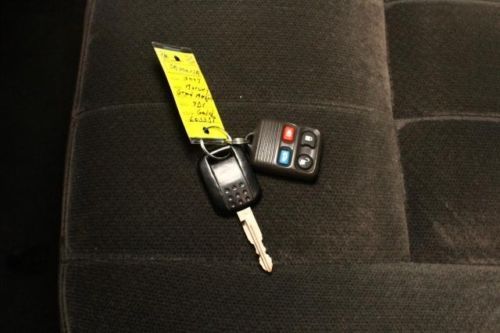 4dr Sdn 4.6L CD 4-Speed A/T 4-Wheel ABS 4-Wheel Disc Brakes 8 Cylinder Engine, US $3,990.00, image 35