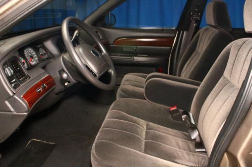 4dr Sdn 4.6L CD 4-Speed A/T 4-Wheel ABS 4-Wheel Disc Brakes 8 Cylinder Engine, US $3,990.00, image 40