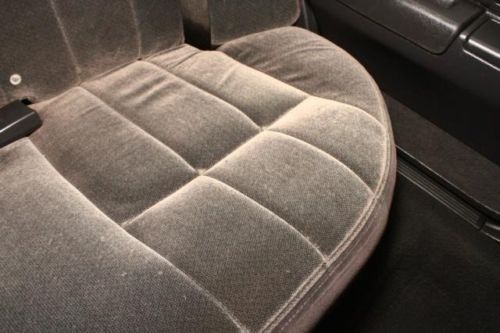 4dr Sdn 4.6L CD 4-Speed A/T 4-Wheel ABS 4-Wheel Disc Brakes 8 Cylinder Engine, US $3,990.00, image 53