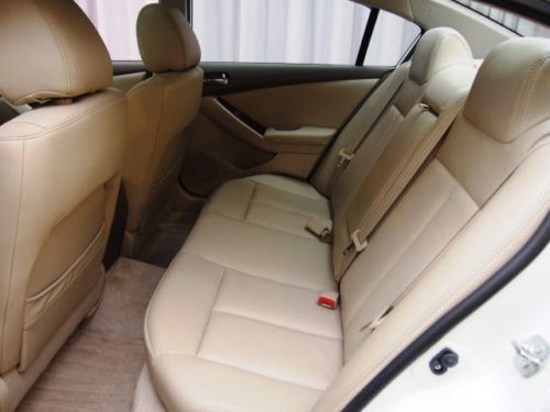 ONE OWNER CLEAN CARFAX WARRANTY AUTOMATIC LOADED, image 25