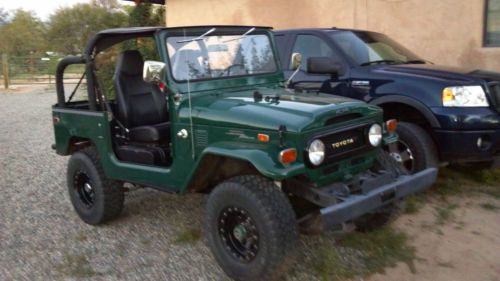 1974 toyota landcruiser fj40