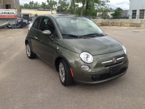 2012 fiat 500 pop hatchback 2-door 1.4l runs great 2000 miles manual 5 speed