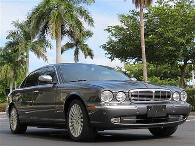 2005 jaguar vanden plas-rare red leather interior-only 63k orig miles-no reserve