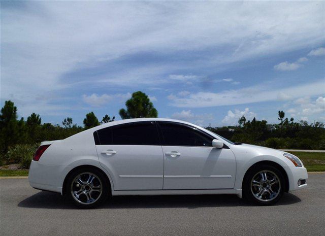 New home needed nissan maxima 