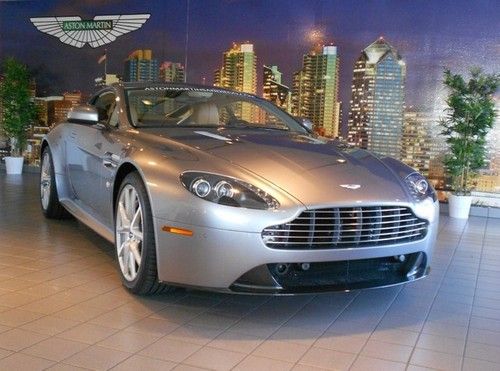 2012.5 aston martin v8 vantage s ** demo **