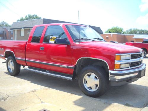 1998 Chevy Cheyenne 4X4 extended cab silverado sierra 129,000 original miles, image 4