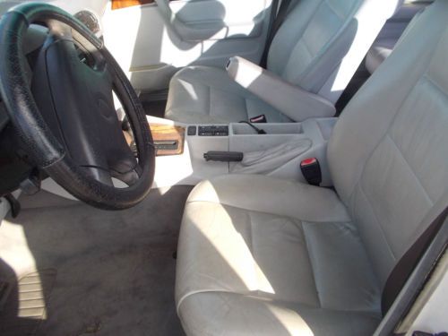 1992 BMW 525i, NO RESERVE, image 3