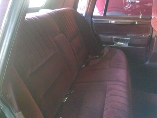 1988 LINCOIN towncar, image 14