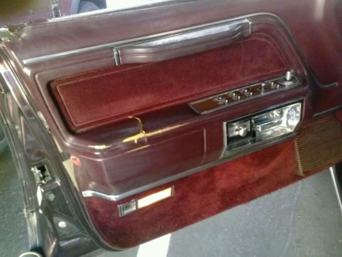 1988 LINCOIN towncar, image 19
