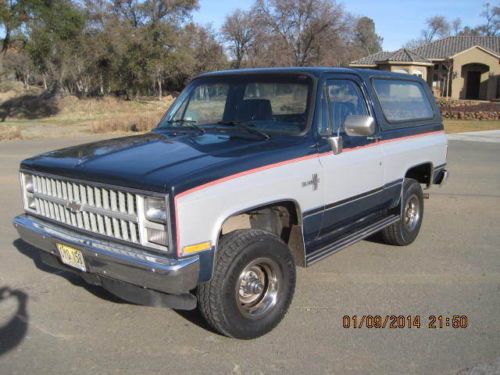 1985 k5 blazer 4x4 100% rust free, 85k original miles, 2 female owners