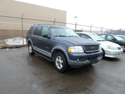 2002 ford explorer xlt sport utility 4-door 4.0l