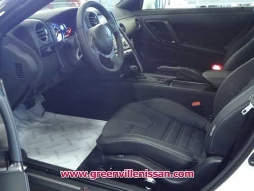 2014 Nissan GT-R Premium Coupe 2-Door 3.8L, US $94,990.00, image 3