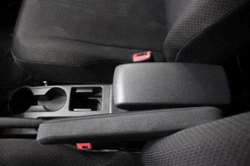 BASE 2.4L CD Front Wheel Drive Power Steering 4-Wheel Disc Brakes Wheel Covers, image 33