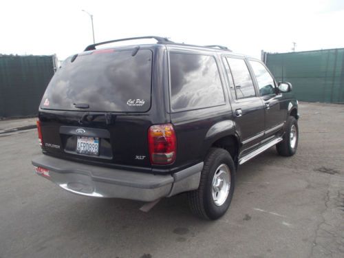 1998 Ford Explorer, NO RESERVE, image 2
