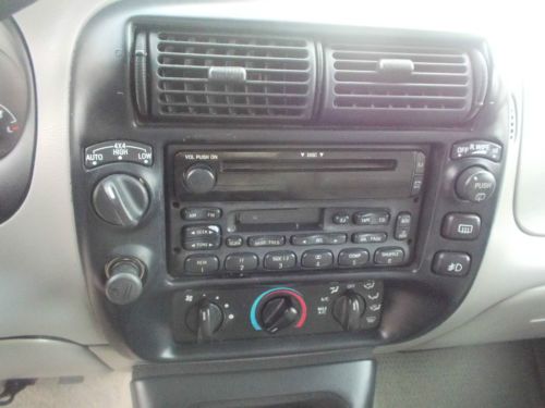 1998 Ford Explorer, NO RESERVE, image 5