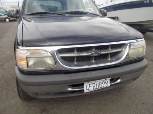 1998 Ford Explorer, NO RESERVE, image 7