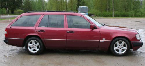 1990 mercedes-benz 300te base wagon 4-door 3.0l