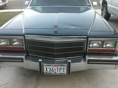 1982 cadillac fleetwood brougham d&#039;elegance sedan 4-door 4.1l