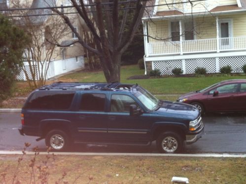 2006 chevrolet suburban 2500 lt sport utility 4-door 6.0l