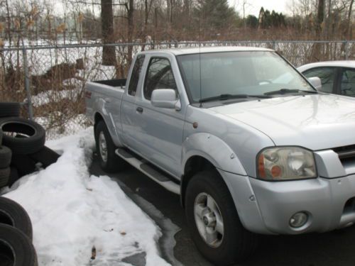 2001 NISSAN FRONTIER 4x4 (NEEDS ENGINE DOES NOT RUN}, image 3