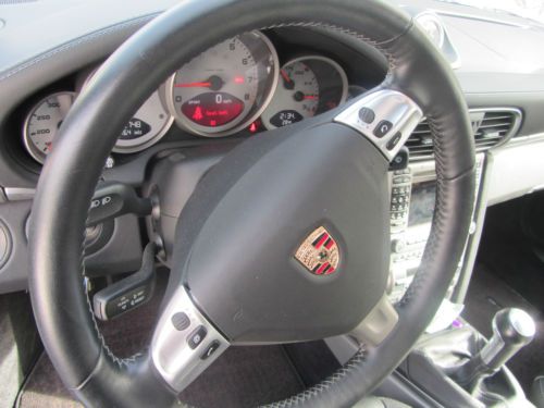 2007 Porsche 911 Carrera 4S Coupe 2-Door 3.8L, image 11