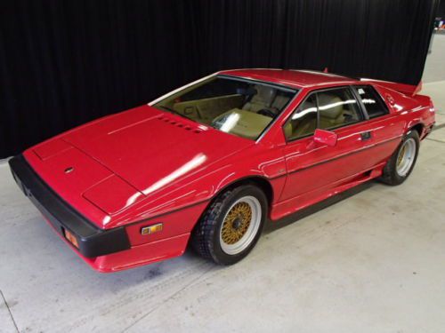 Flawless **2-owner** lotus esprit 4 cylinder turbo 5-speed. estate sale