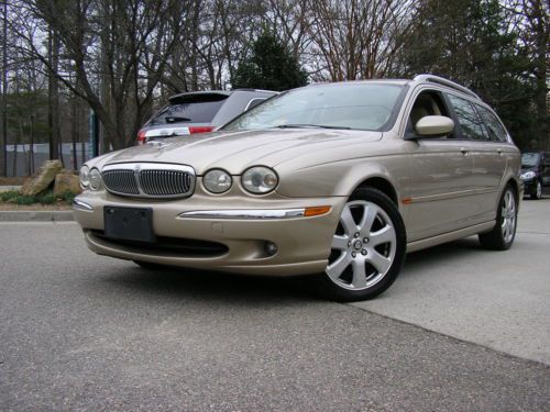 **very rare and clean 2005 jaguar x-type sport wagon 3.0 liter v6 awd**