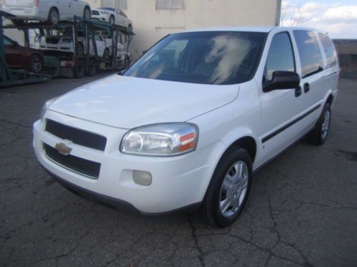 No reserve 2006 chevrolet uplander cargo van partition shelves well maintained