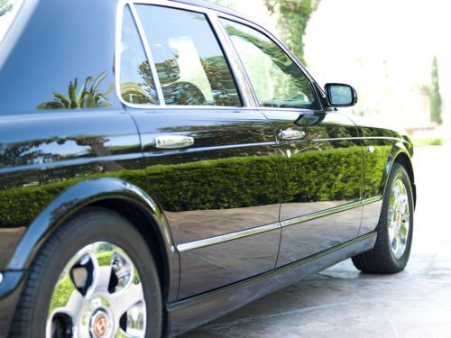 Bentley: Arnage R 2001 Bentley Black sedan / Black Interior 4 door 25k miles!, image 3