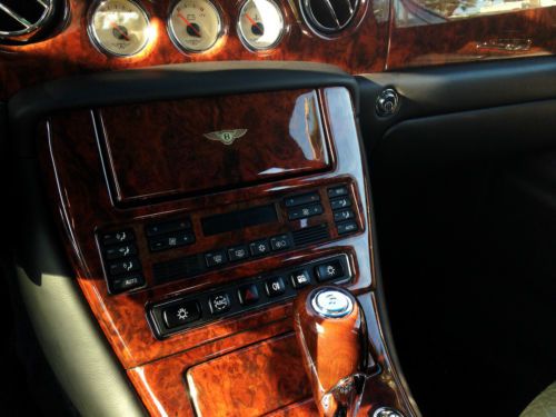 Bentley: Arnage R 2001 Bentley Black sedan / Black Interior 4 door 25k miles!, image 11