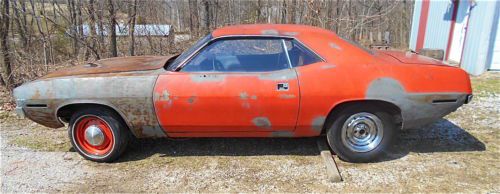 1971 plymouth barracuda project! stick car. loads of extra parts! solid start!