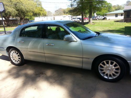 2007 lincoln town car signature sedan 4-door 4.6l