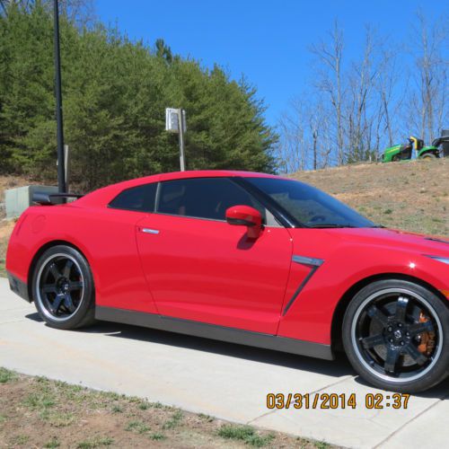 2014 Nissan GT-R Premium Black Edition Coupe - RED  - MINT Condition, US $98,500.00, image 4