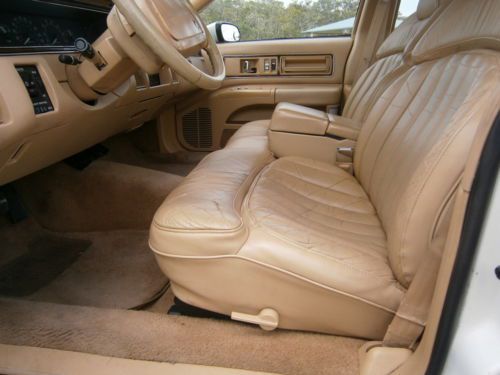 1992 Buick Roadmaster Station Wagon, image 3