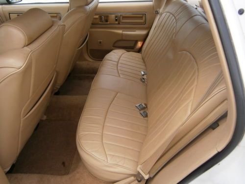 1992 Buick Roadmaster Station Wagon, image 6