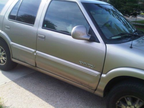 1998 gmc jimmy envoy sport utility 4-door 4.3l engine issue sold as is