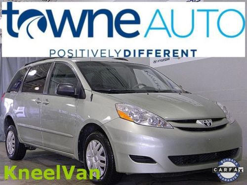 2009 toyota sienna le wheel chair van clean car fax