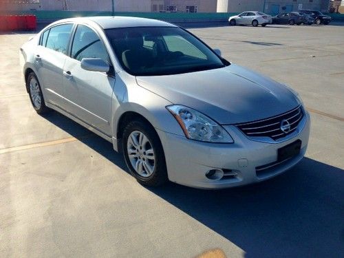 2011 nissan altima "special editition" runs &amp; drives reserve (16k miles only)