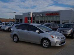 2012 toyota prius v base wagon 4-door 1.8l eco friendly low miles