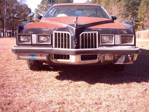 1977 grand prix sj 2 door hard top with the big 400 big block 4 bb