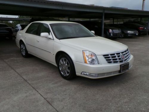 2008 cadillac dts with 1sb white tan leather 82k miles chrome wheels ship assist