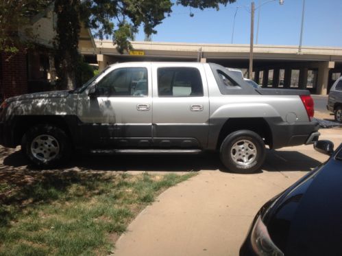 2004 chevrolet avalanche 1500 base crew cab pickup 4-door 5.3l