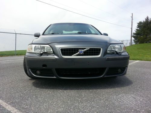 2004 volvo s60 r sedan 4-door 2.5l *** aero package ***