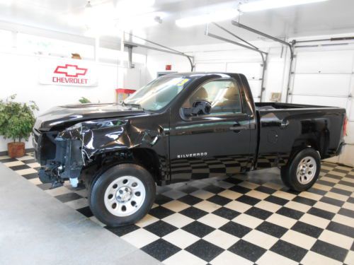 2013 Chevrolet Silverado Short box  24K NO RESERVE Salvage Damaged Rebuildable, image 3