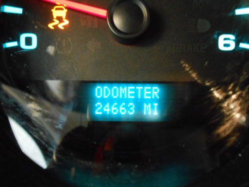 2013 Chevrolet Silverado Short box  24K NO RESERVE Salvage Damaged Rebuildable, image 25