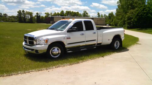 2007 dodge dually 3500 5.9 cummins white 2wd