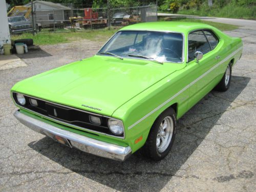 1970 plymouth duster 340 4speed very sharp car